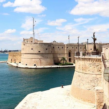 Casa Roberta Lägenhet Taranto Exteriör bild